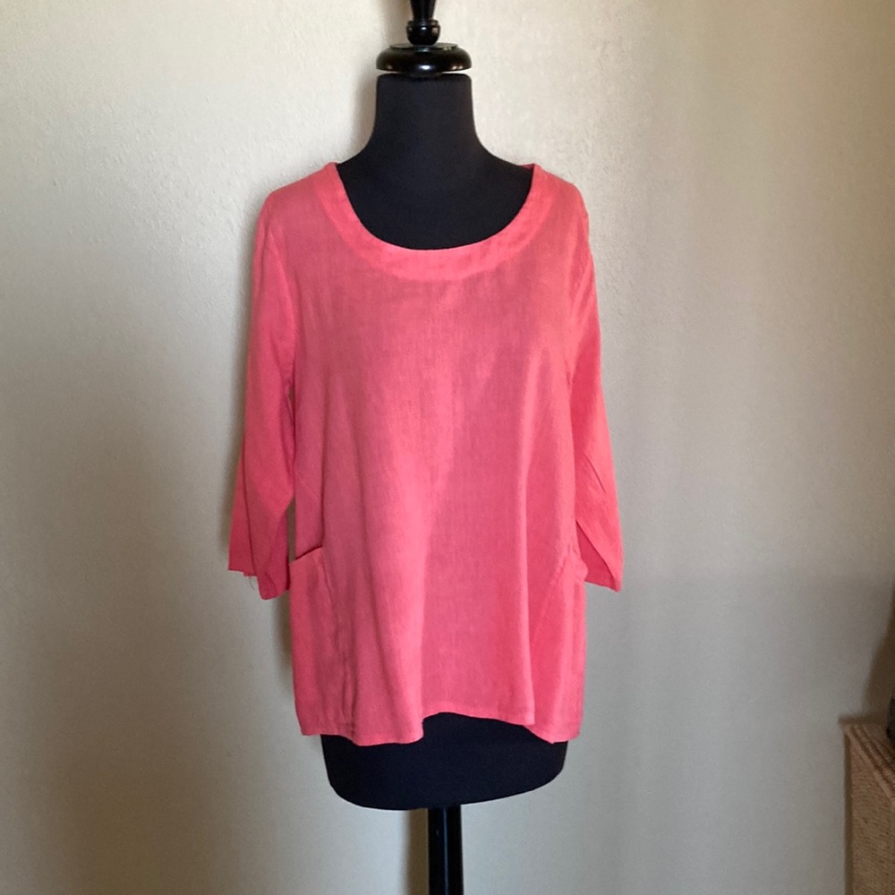 Angela Mara Top